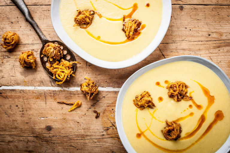 Curried parsnip and pear soup with mini bhajis