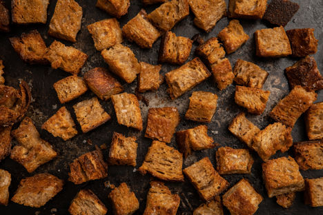 How to cook croutons