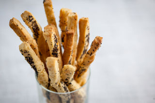 How to make cheese straws
