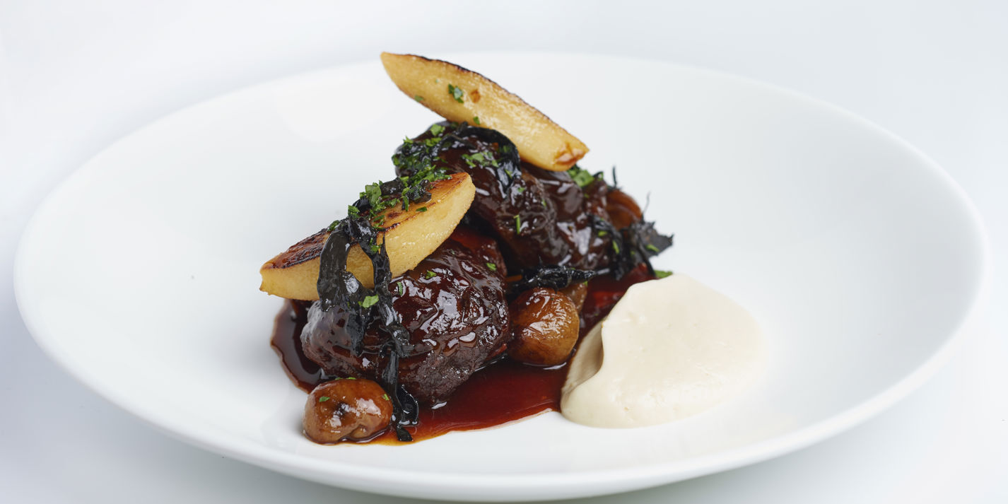 Daube of venison with quince and chestnuts