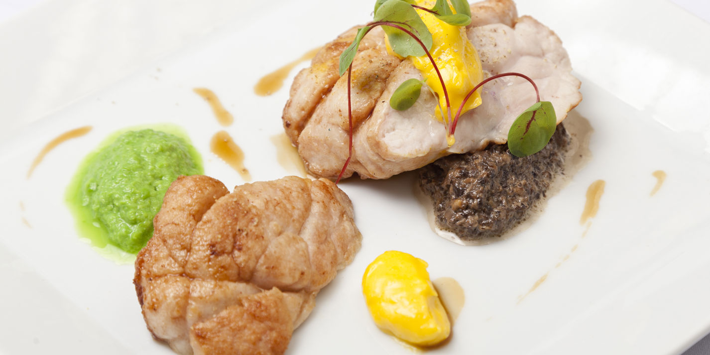 Sweetbreads, Hollandaise, Fennel & Mushrooms - Great British Chefs