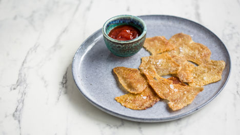 How to make crispy chicken skin