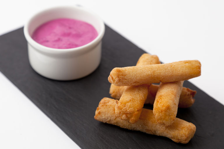 Crispy smoked eel with beetroot crème fraiche 