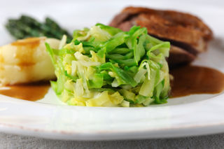 How to steam cabbage