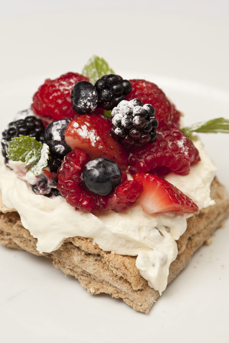 Coffee Meringue Recipe With Cream Great British Chefs