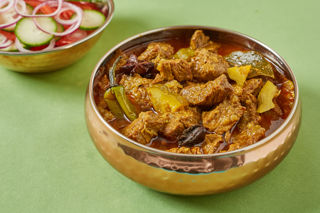 Bangladeshi beef shatkora
