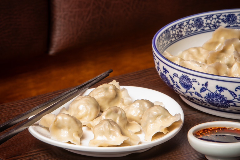 Vegetarian dumplings (su shui jiao)