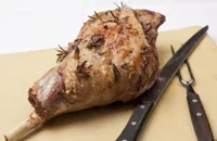 How to carve a cooked leg of lamb