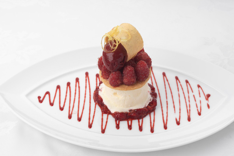 Scottish raspberries on an iced crème fraiché mousse