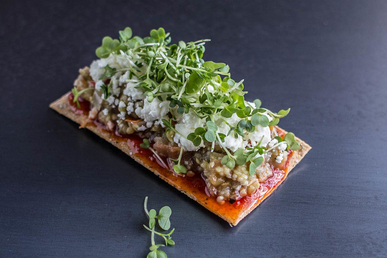 Crispbreads with roasted aubergine pâté and feta