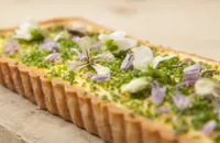 Organic asparagus and hollandaise tart