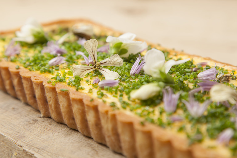 Organic asparagus and hollandaise tart