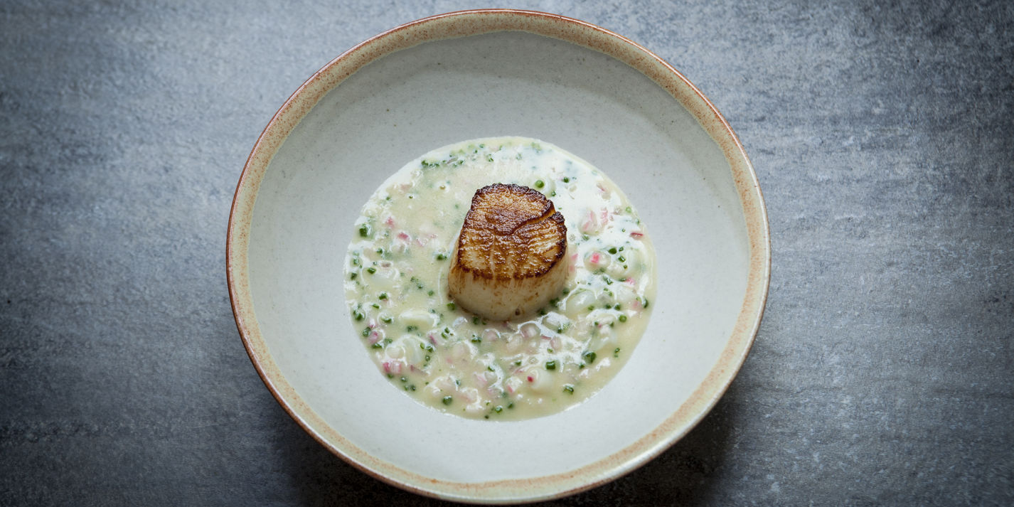 Scallop with Smoked Onion and Razor Clam Recipe - Great British Chefs