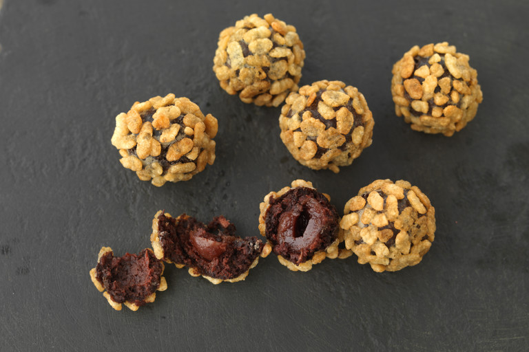 Kirsch-soaked cherries with black pudding Krispies