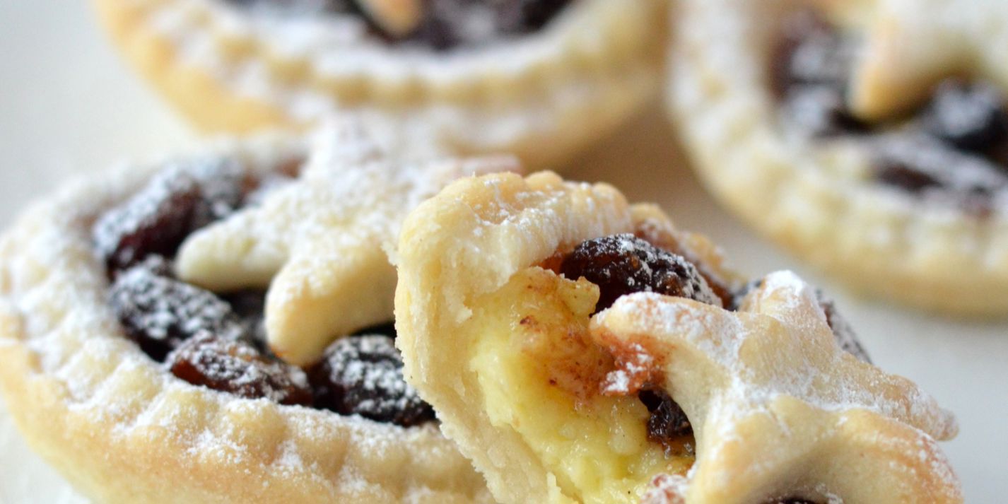 Mincemeat and custard pies recipe - Great British Chefs
