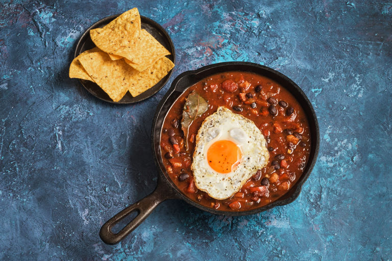 Cowboy beans with fried eggs