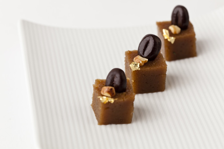 Coffee-walnut semolina squares