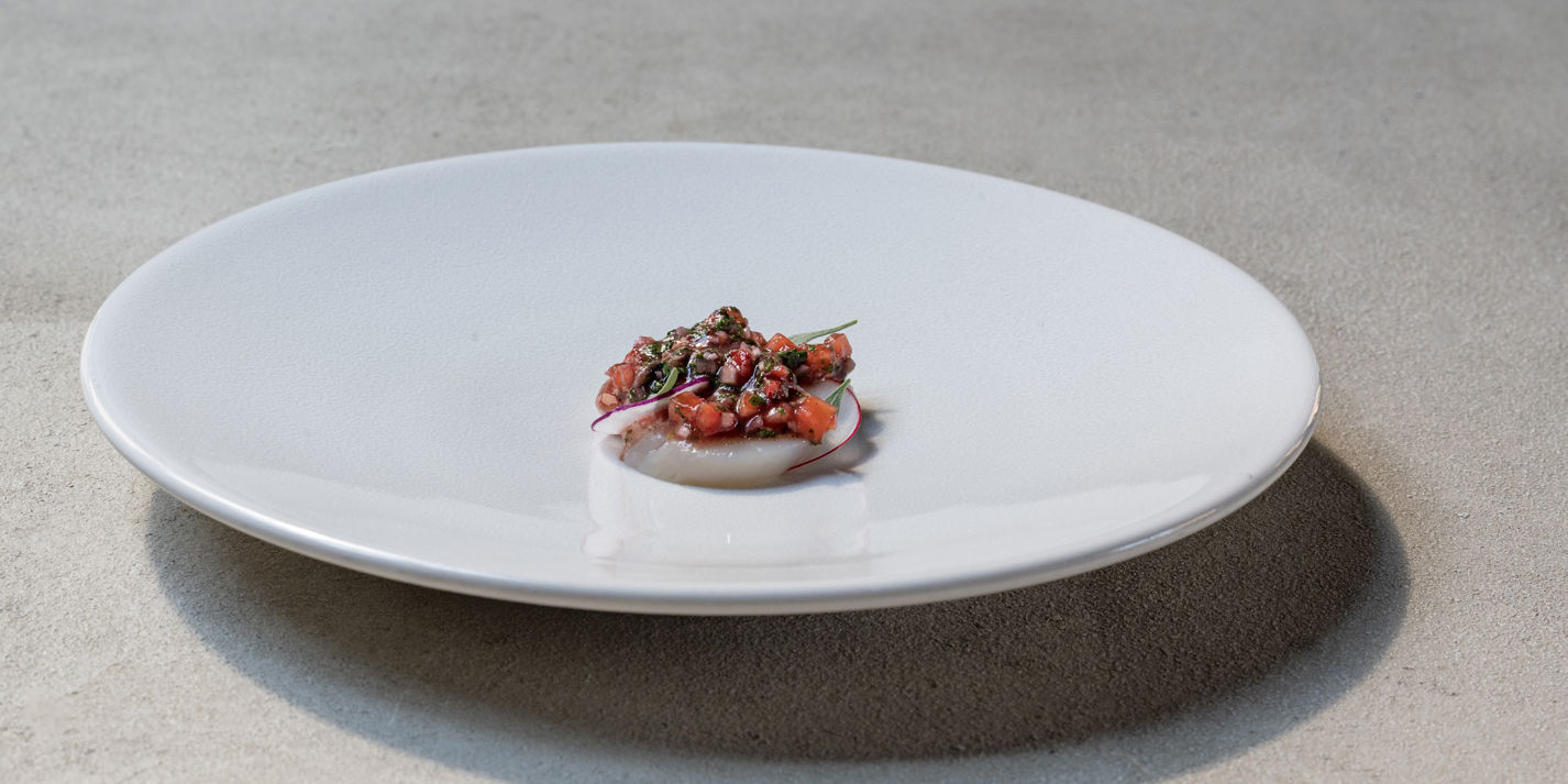 Scallop with strawberry sauce vierge-image
