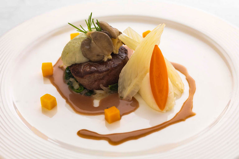 Beef fillet with blue cheese mousse