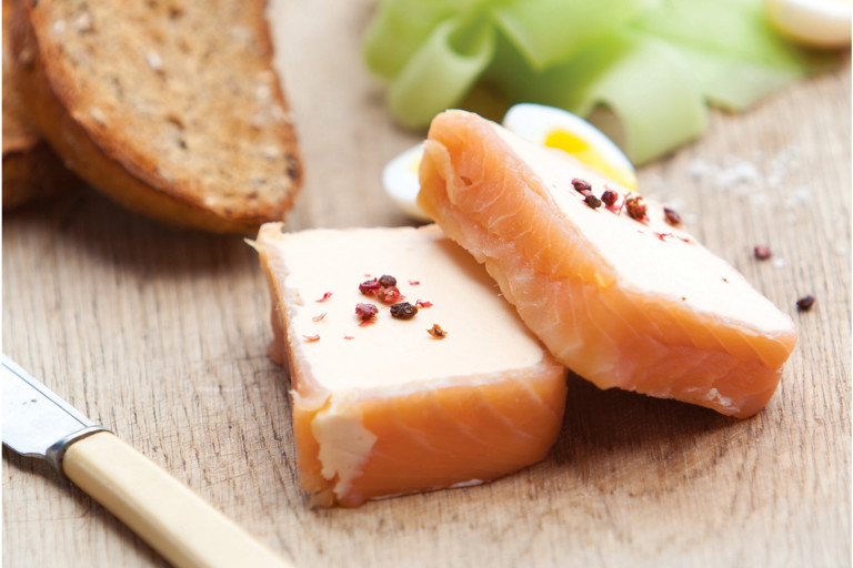 Smoked salmon terrine with cucumber and quail's eggs