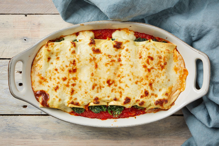 Cannelloni ricotta e spinaci – spinach and ricotta cannelloni