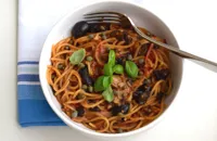 Spaghetti puttanesca recipe
