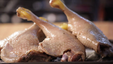 How to confit a duck leg