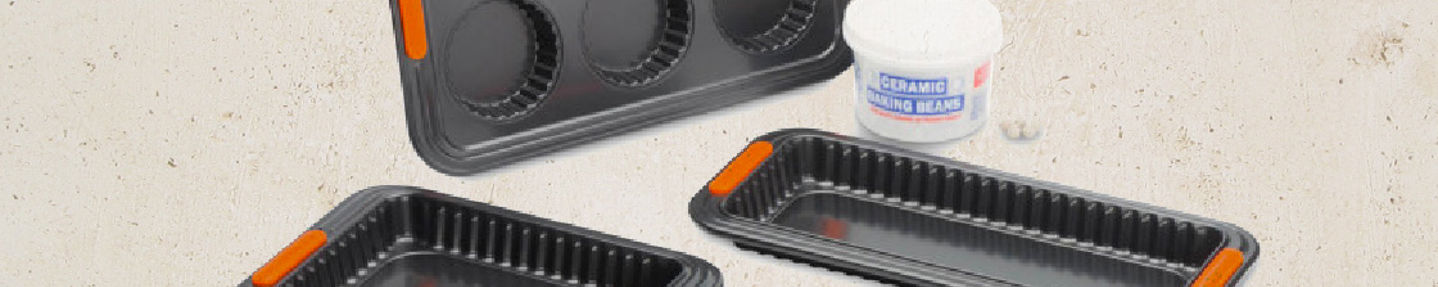 Share your tart creation to win a Le Creuset baking set worth £85