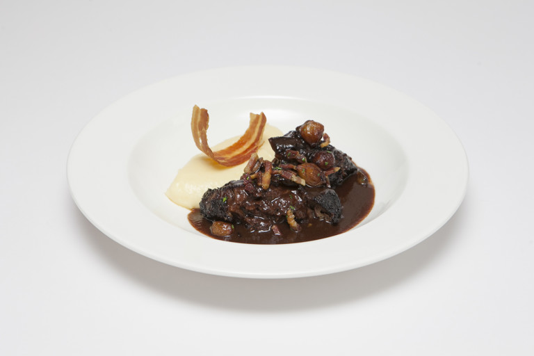 Braised beef cheek in red wine