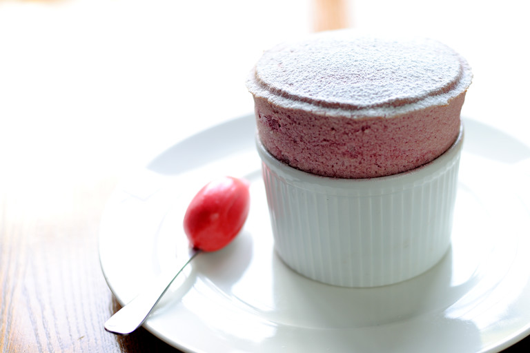 Raspberry soufflé