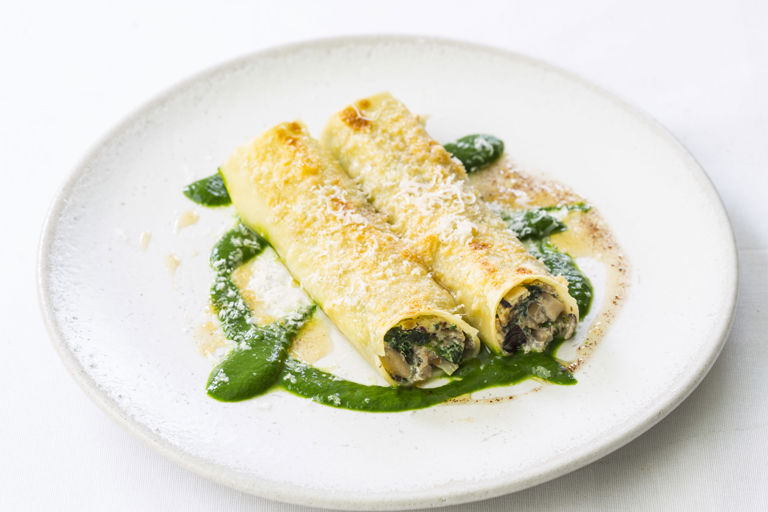 Cannelloni of mushrooms, ricotta and Parmesan with burnt butter and nutmeg