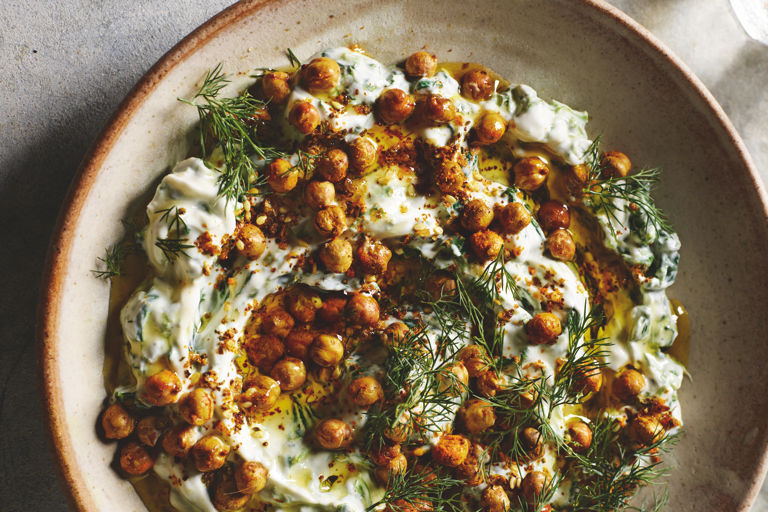 Spinach borani with fried chickpeas