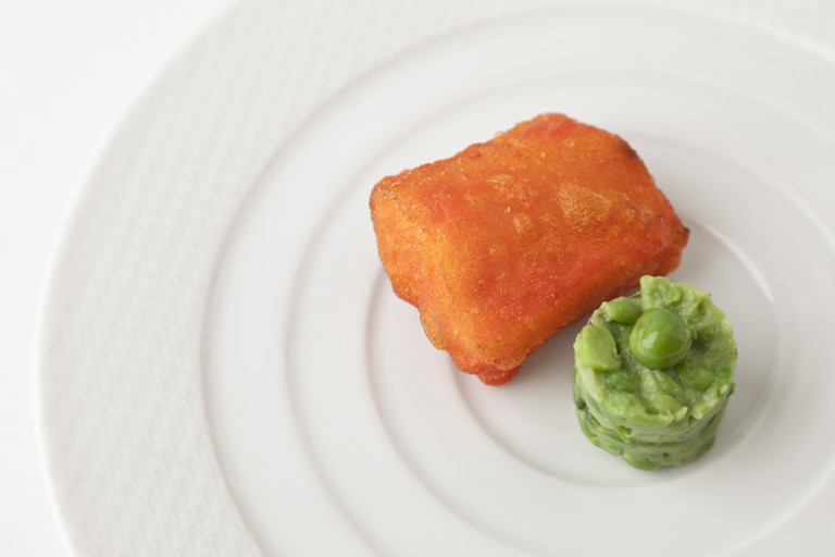 Amritsari cod with garlic and green pea chutney