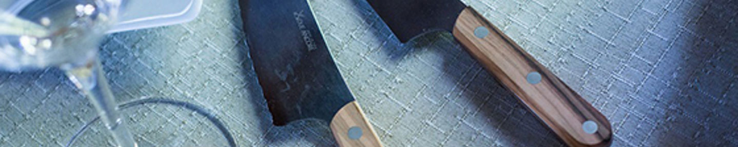 Win a salami and bread knife set worth £70