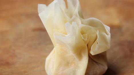 How to work with filo pastry