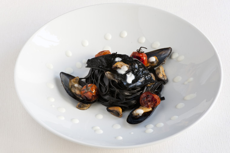 Soup with mussels and mozzarella milk