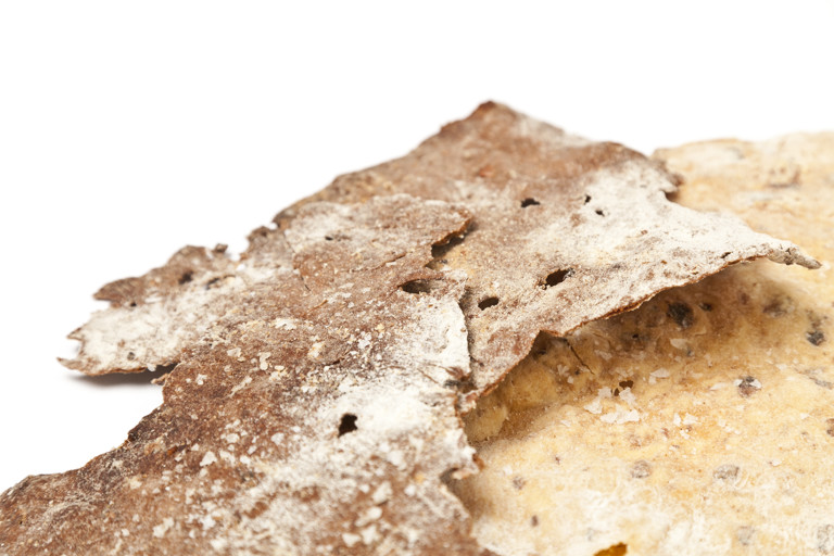 Spelt and rye flatbread