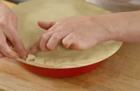 How to crimp pastry