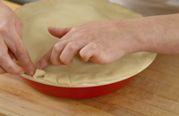 How to crimp pastry