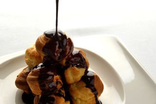 How to make profiteroles