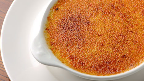 Cambridge burnt cream with sable biscuits