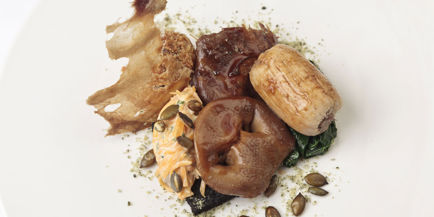 Pig's head