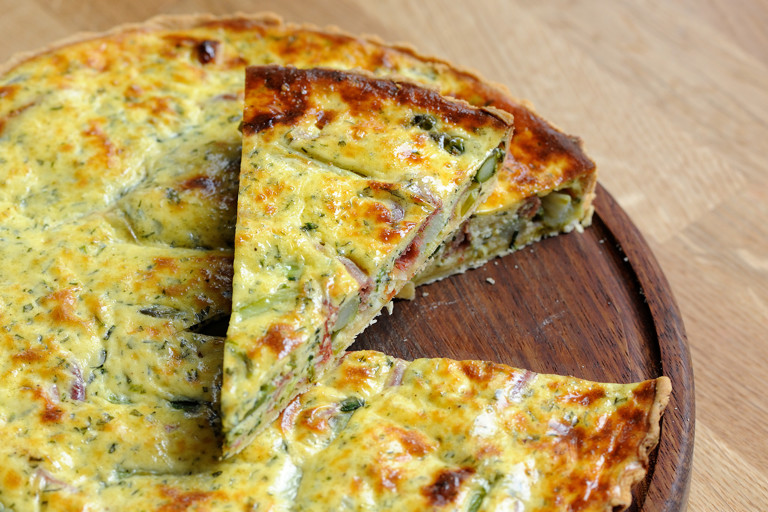 Asparagus and chervil quiche