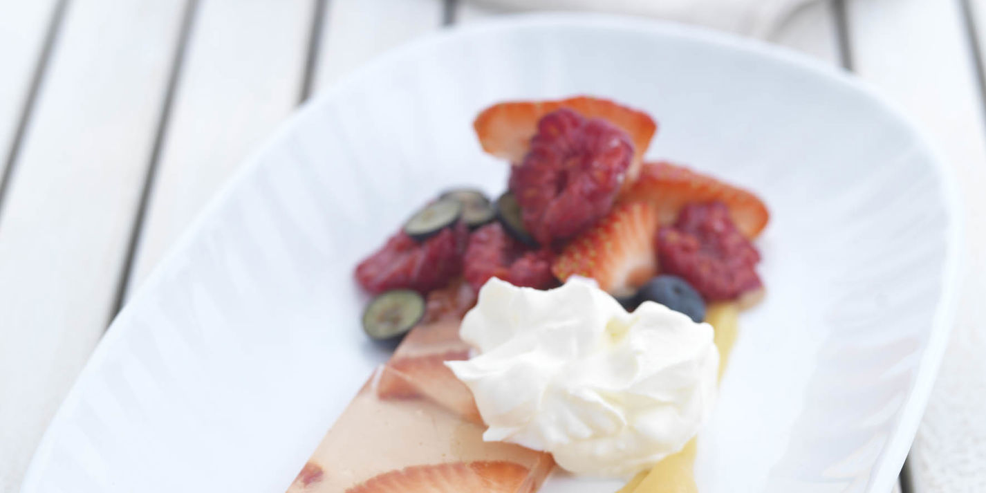 Elderflower Jelly Recipe & Elderflower Curd - Great British Chefs