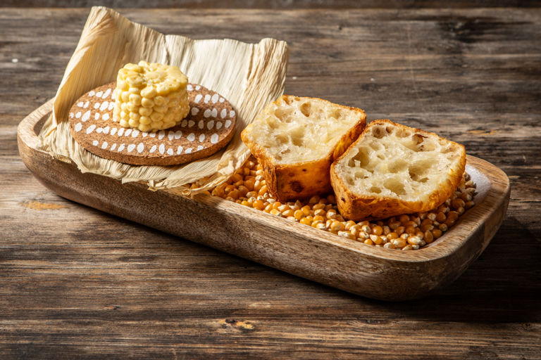 Pao de queijo with sweetcorn butter