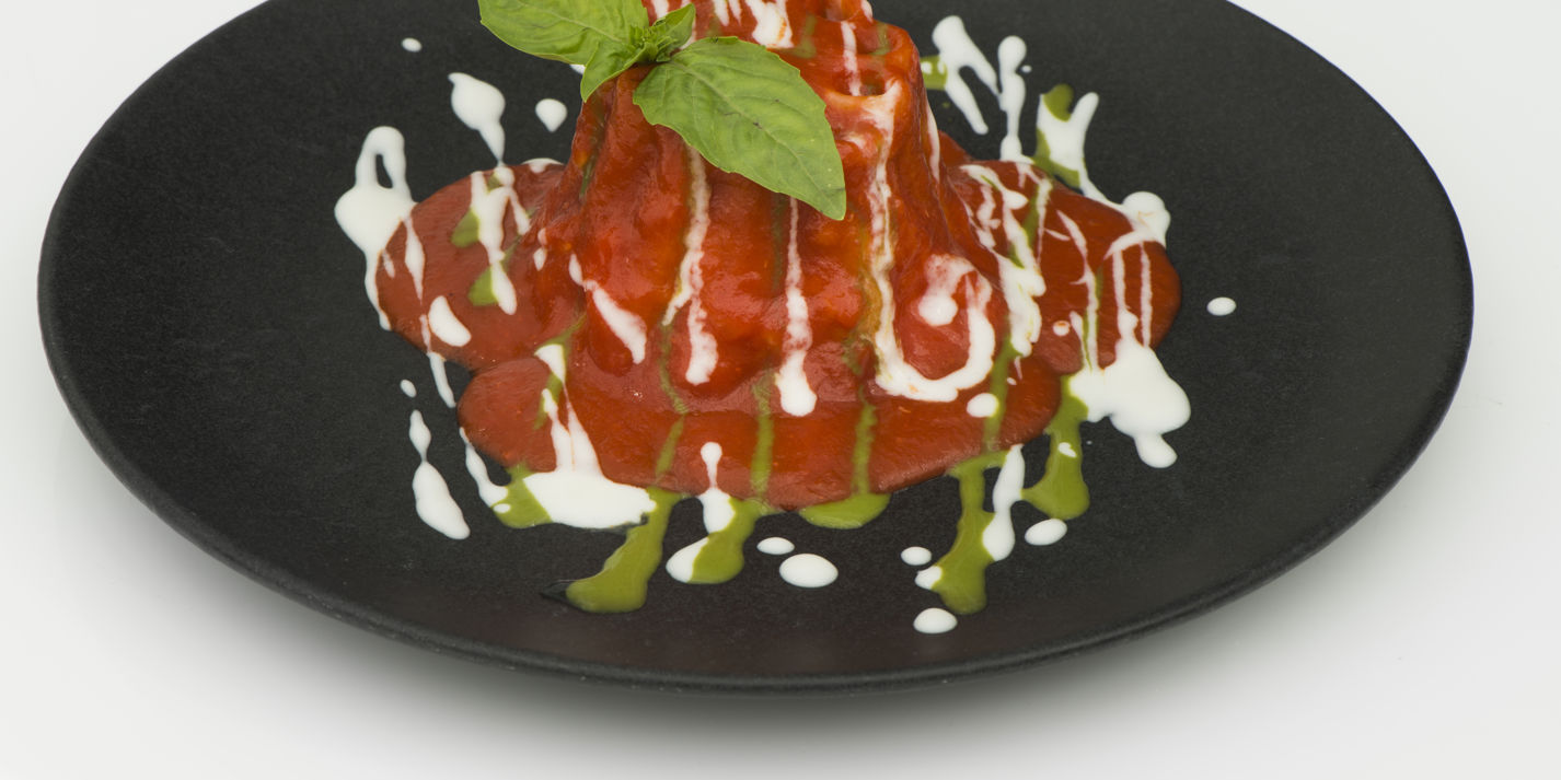 Rigatoni with Neapolitan Ragù Recipe - Great Italian Chefs