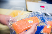 How to cook salmon sous vide