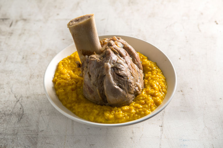 Braised veal shank with risotto Milanese