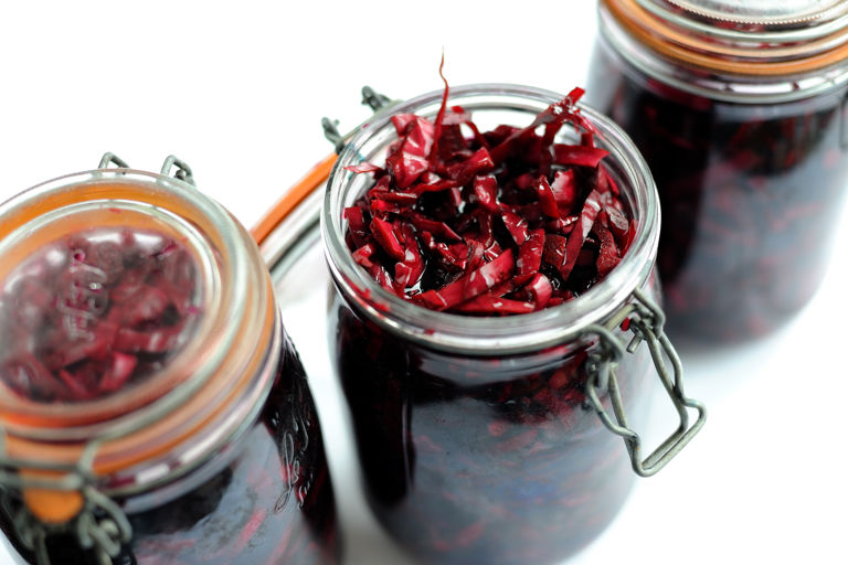 Pickled red cabbage 