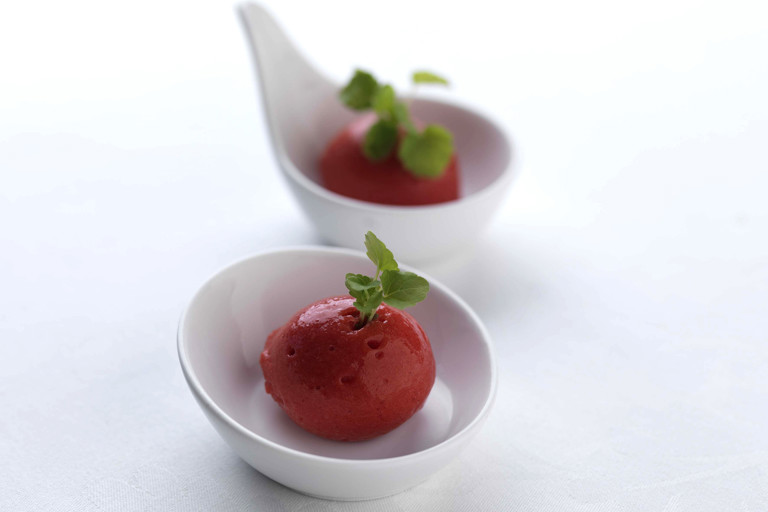Simple raspberry sorbet